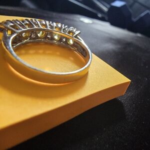 Sterling Silver Leaf Cluster Ring in Silver